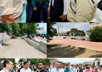 DC Srinagar visits B&J Hospital Barzulla
