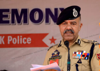 J&K Police fighting terrorism under LG Sinha’s leadership: DGP Prabhat 