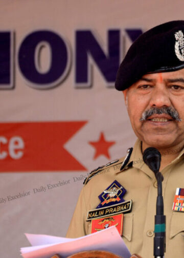 J&K Police fighting terrorism under LG Sinha’s leadership: DGP Prabhat 