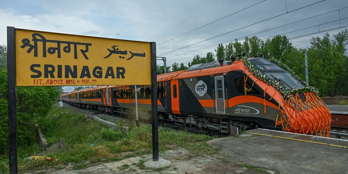 8,925 passengers travel in Jammu-Srinagar Vande Bharat in two days