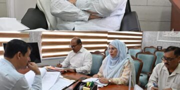 Javid Dar reviews status of veterinary units, infrastructure across Kashmir