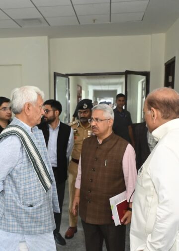 LG conducts on-site inspection of SASB Yatri Niwas at Pantha Chowk
