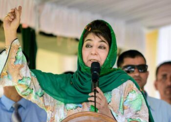 Mehbooba urges political unity across J&K like Ladakh leadership