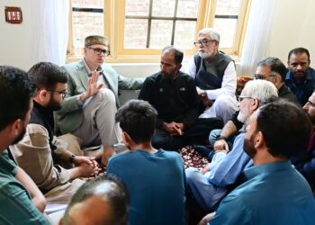 Budgam minor’s rape and murder :CM Omar meets bereaved family; assures justice, speedy trial