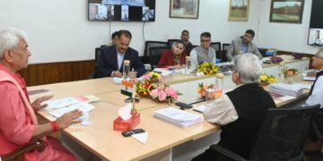 LG Sinha chairs JKAACL meet