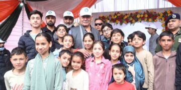 === Nasha Mukt J&K Abhiyan ===  Govt committed to reintegrate drug abuse victims into mainstream: LG Sinha