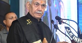 === Kashmir Literature Festival === We must erase every trace of colonial mindset: LG Sinha