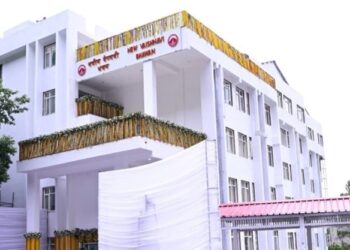 LG dedicates new Vaishnavi Bhawan at Mata Vaishno Devi shrine