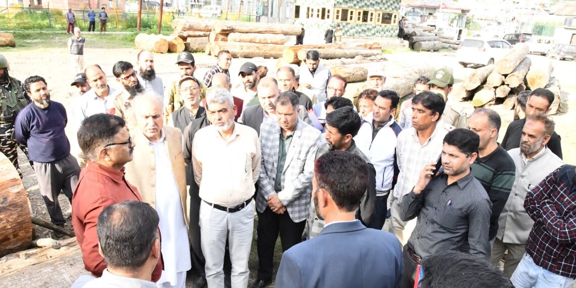 Rana reviews development works in Shopian, Pulwama districts