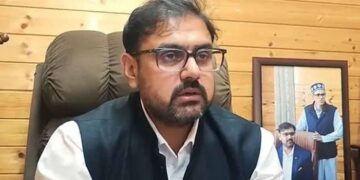 Satish Sharma assures tourists of safety, hassle-free travel in J&K