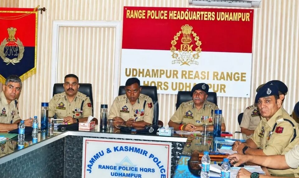 DIG reviews security preparedness in Udhampur