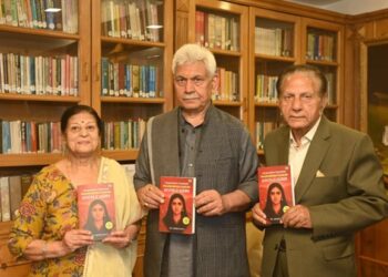 LG Sinha presented with book ‘Parmeshwari: Agitation of Kashmir’