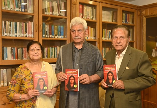LG Sinha presented with book ‘Parmeshwari: Agitation of Kashmir’