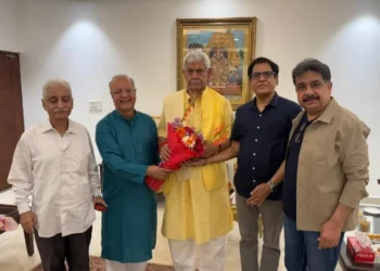 Delegations call on LG Sinha