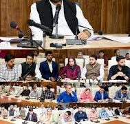 DC Srinagar assesses implementation of Mission YUVA scheme