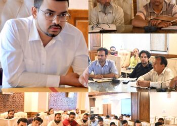 MGNREGA: DDC Kulgam reviews progress of works, employment generation