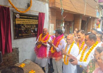 Foundation stone laid for redevelopment of Sabzi Mandi at Parade Jammu
