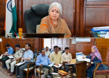 DC Bandipora reviews Road Safety Measures