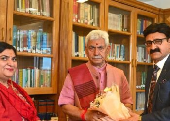 Delegations call on LG Sinha