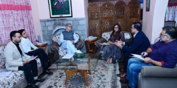 CM Omar meets legislators, public delegations at Raabita