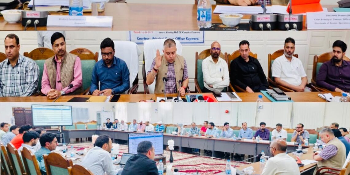 Amit Sharma chairs Census review meeting in Kupwara