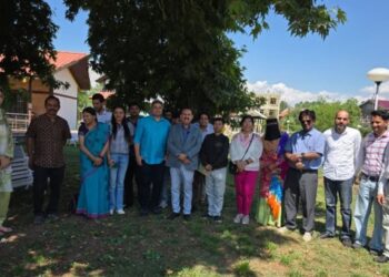 GDC Qazigund hosts national colloquium on contemporary ecological issues