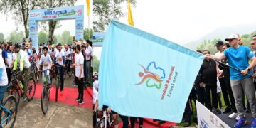 World Bicycle Day : CM Omar flags off Cyclothon