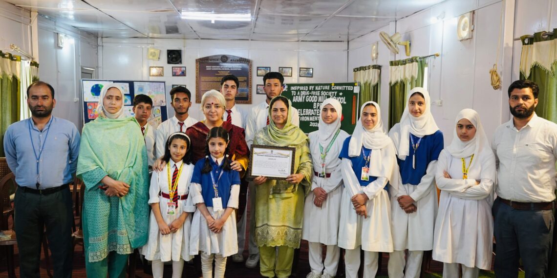 DC Bandipora visits Army Goodwill School