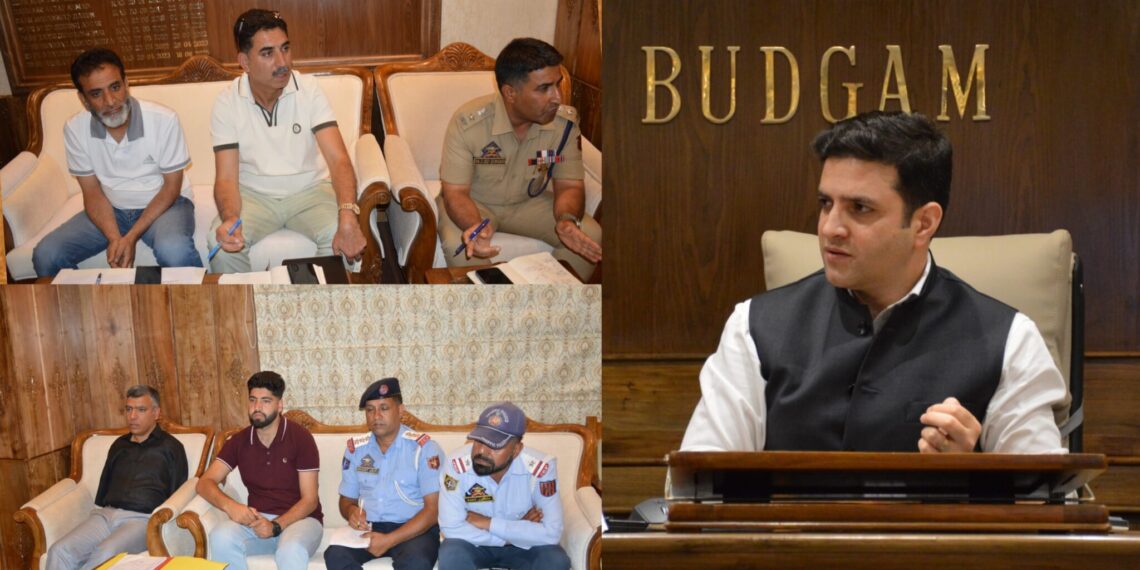 DC Budgam reviews traffic management, tourist facilities at Doodhpathri