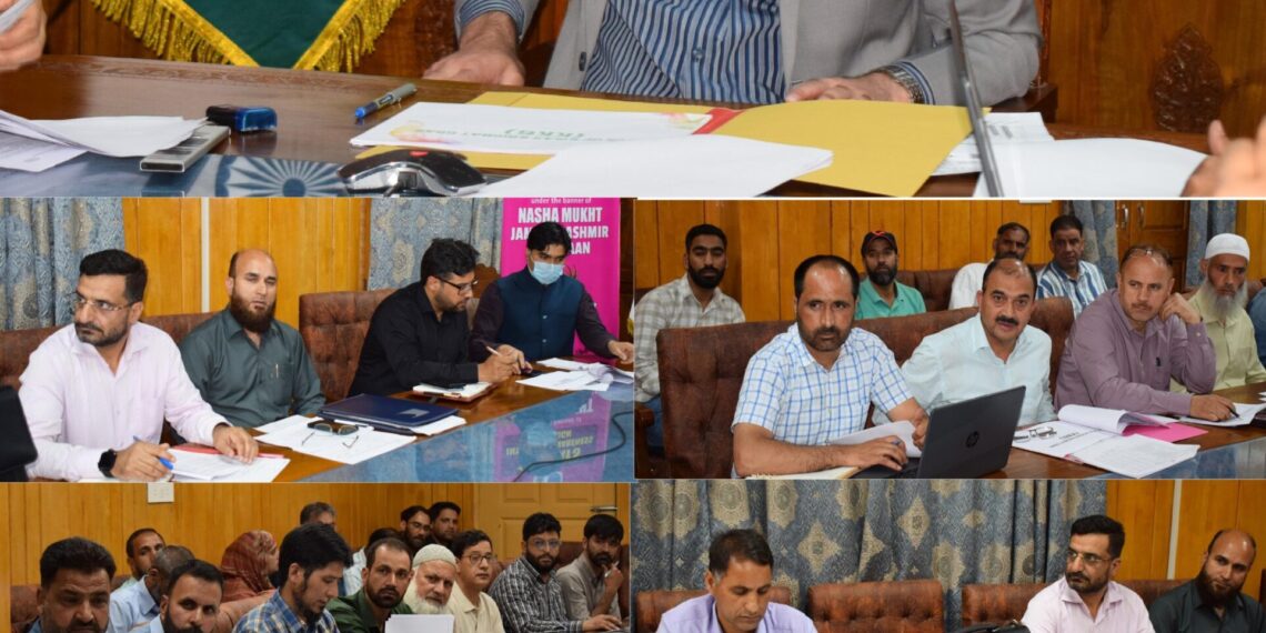 DC reviews progress of agriculture, allied sectors in Pulwama