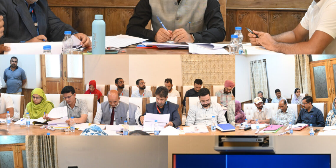 DDC Anantnag chairs Bankers’ DLRC meeting
