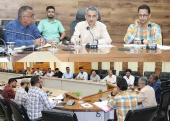 DDC Doda reviews progress of road projects