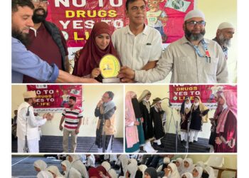 NMJKA : DIPR’s Cultural Unit Kashmir organises awareness programme at GHS Aglar Kandi