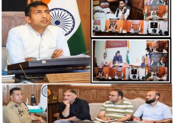 Div Com Kashmir reviews flood mitigation preparedness, disaster management readiness