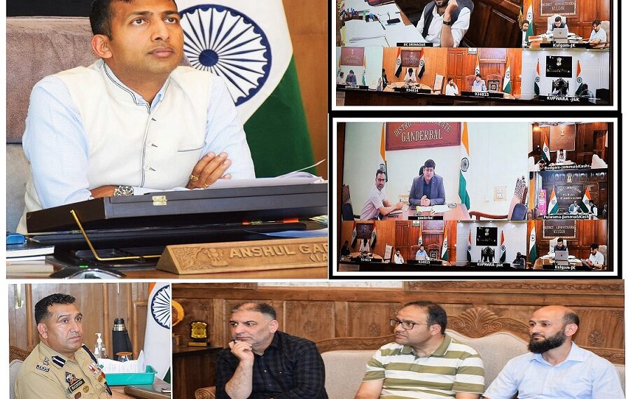 Div Com Kashmir reviews flood mitigation preparedness, disaster management readiness