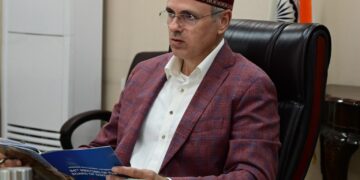 Focus on large-scale housing projects, improve parking facilities: CM Omar