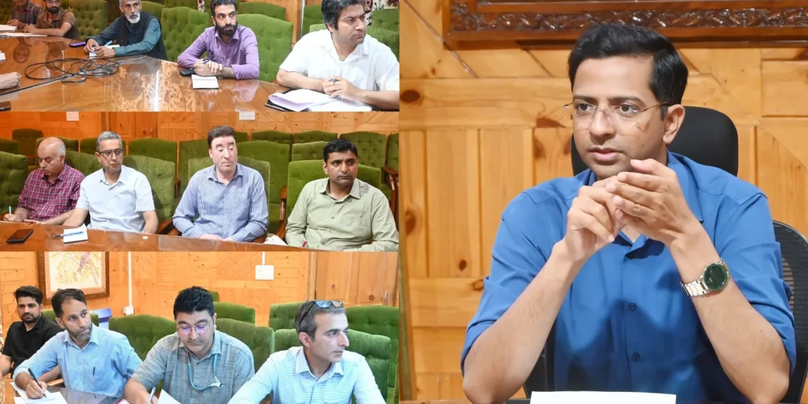 DC Shopian chairs meeting on identification of skill training needs of rural youth