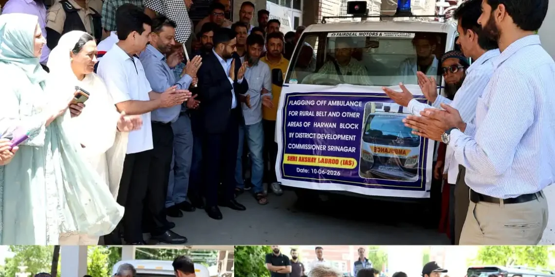 DC Srinagar hands over fully equipped Ambulance to BMO Hazratbal