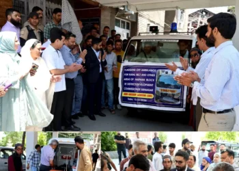 DC Srinagar hands over fully equipped Ambulance to BMO Hazratbal