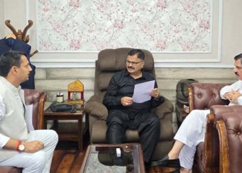 Govt committed to preservation of Kashmir’s houseboat heritage: Javed Rana