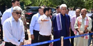 LG visits Mubarak Mandi Heritage Complex, reviews progress of projects