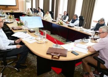 CM Omar chairs LCMA board meet