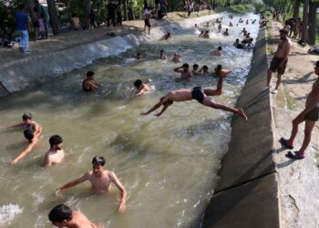 Srinagar sizzles at 35.3°C, records season’s highest temperature