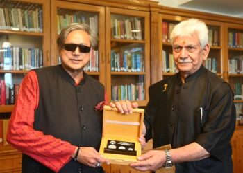 Dr Shashi Tharoor, Member of Parliament, Lok Sabha met Lieutenant Governor Manoj Sinha at Lok Bhavan on Saturday