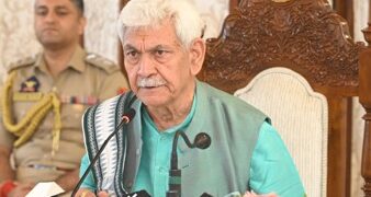 Ensure timely completion of Amarnath Yatra arrangements: LG Sinha directs depts