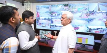 LG inaugurates Emergency Operations Centre, Amarnath Yatra Control Room