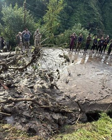 Rains lash J&K parts