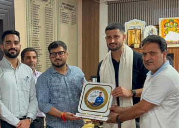 Rajouri honours local cricket star Yudhvir Singh Charak for his rising journey
