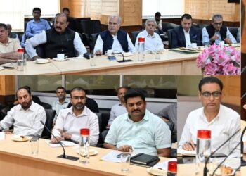 Speaker convenes meeting with Assembly Committee Chairmen Emphasizes accountability, strict discipline