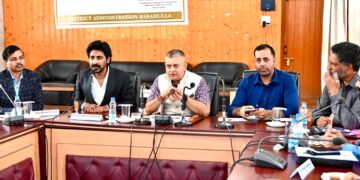 Census 2027 : Amit Sharma reviews preparedness, progress of House Listing Operations in Baramulla